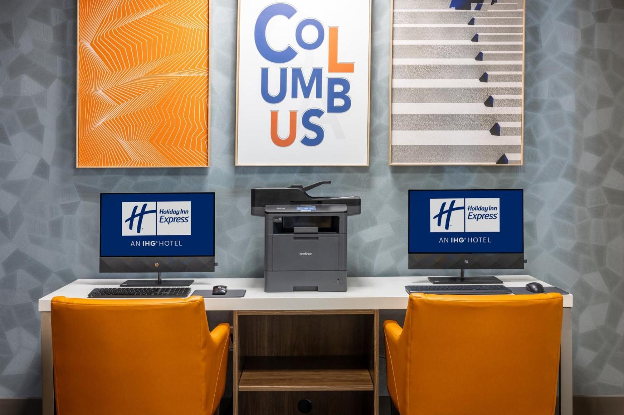 Holiday Inn Express & Suites Columbus At Northlake By Ihg Dış mekan fotoğraf